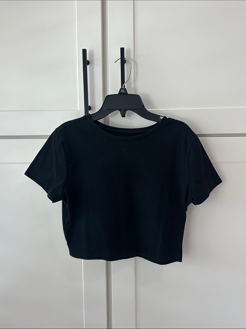 wild fable Black Short Sleeve Crop Tee